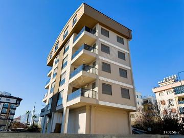 KAAN'dan. BAHÇEYAKA'DA 2+1 2. KAT'DA CADDE YAKINI SIFIR DAİRE.