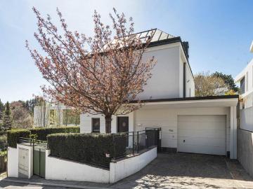 Kaasgraben: Modernes Einfamilienhaus im Grünen mit Wienblick