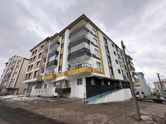 Kabze Emlaktan Huzur Mh'de Full Yapılı Satılık Daire. !