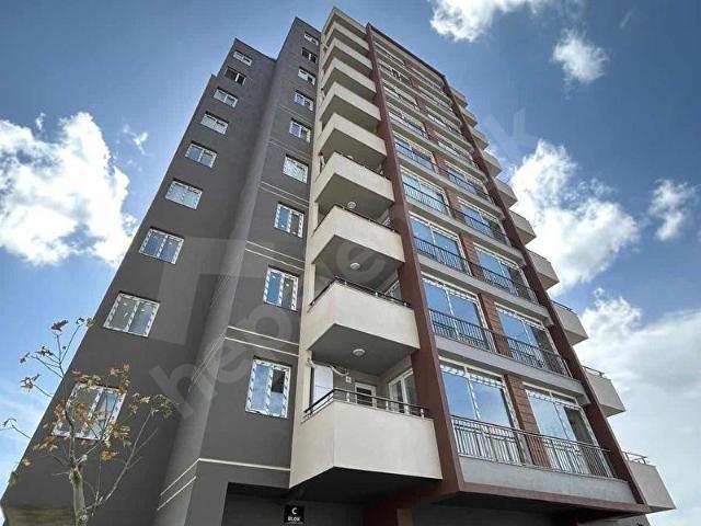 KABASAKALIN EN GÖZDE SİTESİNDE 2+1 ÇİFT BANYO GÜVENLİKLİ YAŞAM