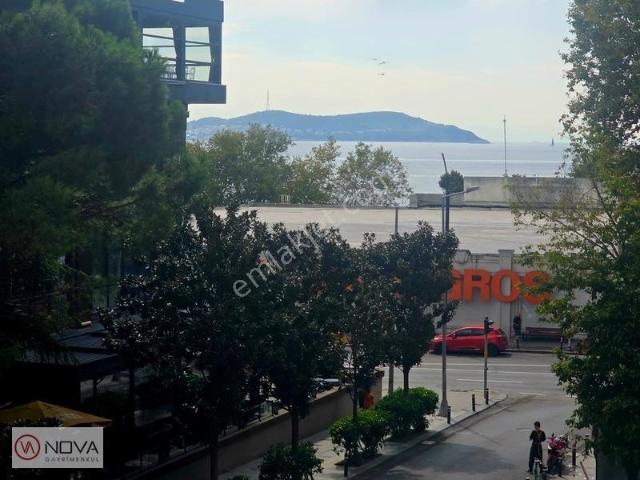Kadıköy Caddebostan İskele Sok 4+1 / 236 M2 Kiralık Akıllı Daire