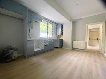 Kadıköy Sahrayıcedit'de 1+1 Kapalı Otoparklı Satılık Daire