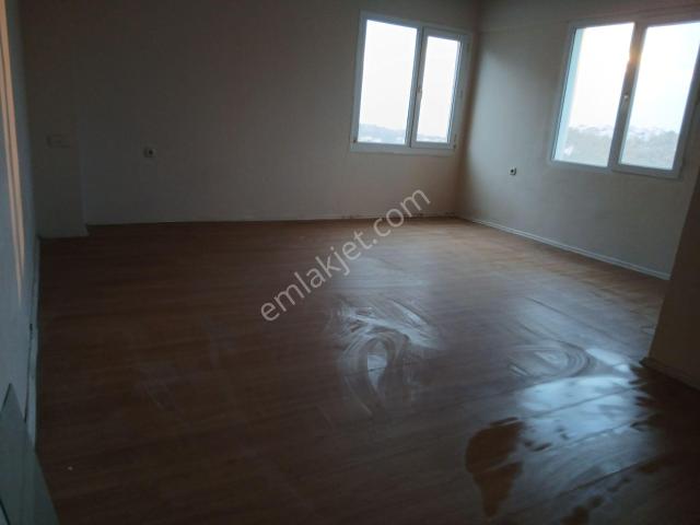Kadınlar Denizinde Deniz Manzaralı Kiralık 3+1 Daire