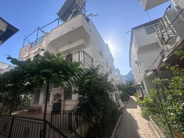 Güvercinada, Kuşadası, Aydın ili, Ege Bölgesi