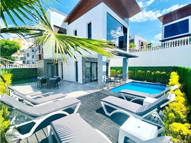 Kadınlar Denizi'nde Özel Havuzlu Müstakil Villa