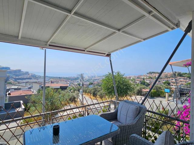 Kadınlar Denizinde Satılık Eşyalı Deniz Manzaralı Lüks Villa