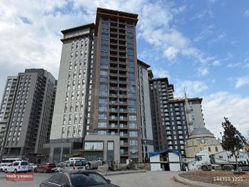 KADIKÖY EMLAK KONUT KÖŞE BİNA E5 MANZARA SATILIK 3+1 DAİRE