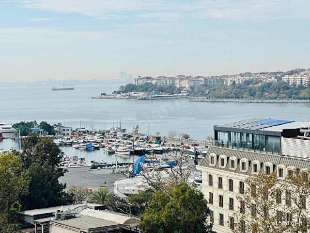 KADIKÖY KALAMIŞ'DA SATILIK DAİRE 3+1 115 M2 BALKONLU MARİNA MANZARALI