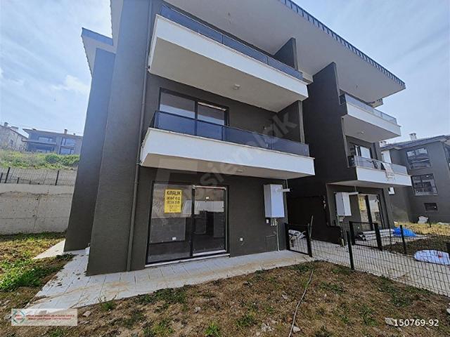 KADIKÖY SİTE İÇİ BAHÇE KULLANIMLI 3+1 KİRALIK DAİRE