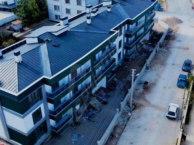 KADINHANI TEPEBAŞI MH SATLIK ARA KAT ASANSÖRLÜ GENİŞ DAİRE