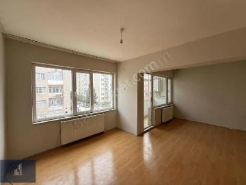 Kadir Dikici'den Işıklar Mahallesinde 3+1 Dublkes Kiralık Daire