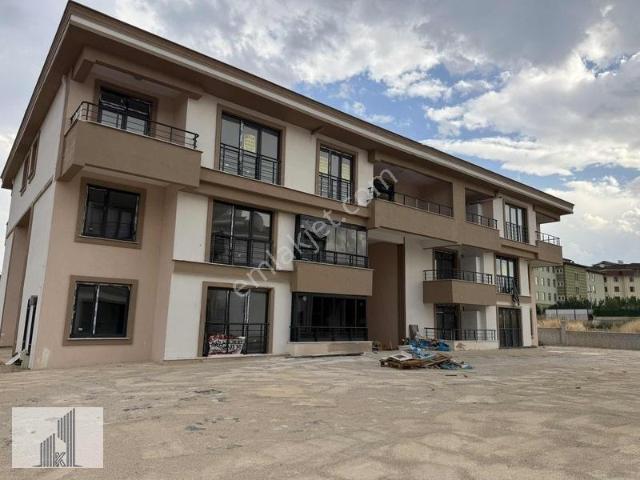 Kadir Dikici'den Sille Ak Mah Site İçi Kiralık 2+1 Daire