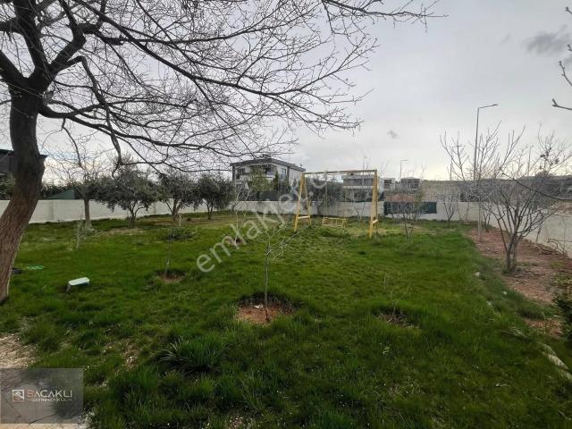 Kadir Saçaklıdan Orman Eteğinde Kiralık Bahçeli Müstakil Ev
