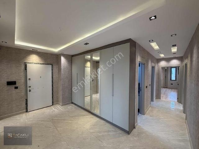 Kadir Saçaklı'dan Panoramik Orman Manzaralı 4+1