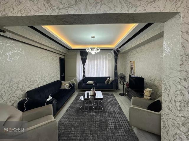 Kadir Saçaklı'dan 2.35'de 1+1 Satılık Daire