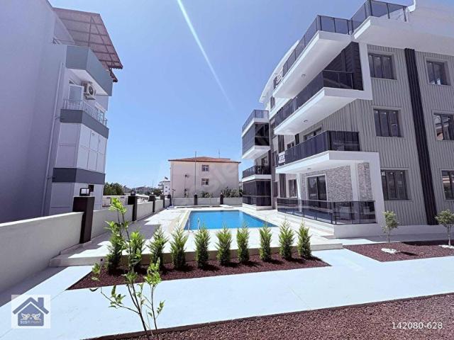 KADRİYE'DE 2 ADET DAİRE TEK TAPU DUBLEX DAİRE