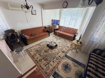 Kadriyede Güzel Lokasyonda Havuz Yapımına Uygun İkiz Villa