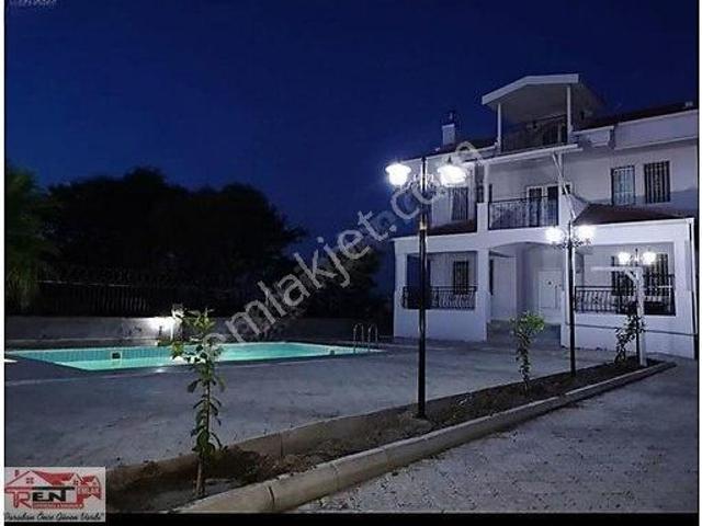 Kadriye'de Kiralık Müstakil Havuzlu Villa