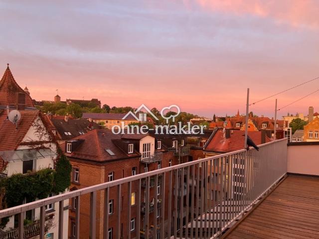 Kaffee mit Burgblick auf XXL Dachterrasse? Altbauflair, 3 Zimmer, 96 qm, EBK, vollmöbliert. Deins?
