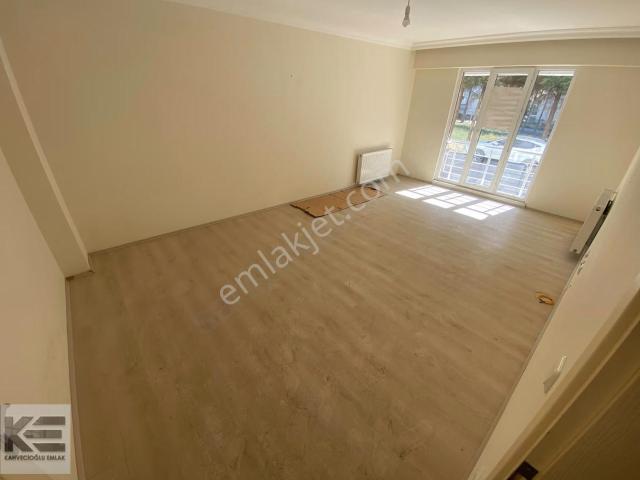 Kahvecioğlu Emlak'tan Çamlıbel Sitesi Kiralık 2+1 Daire