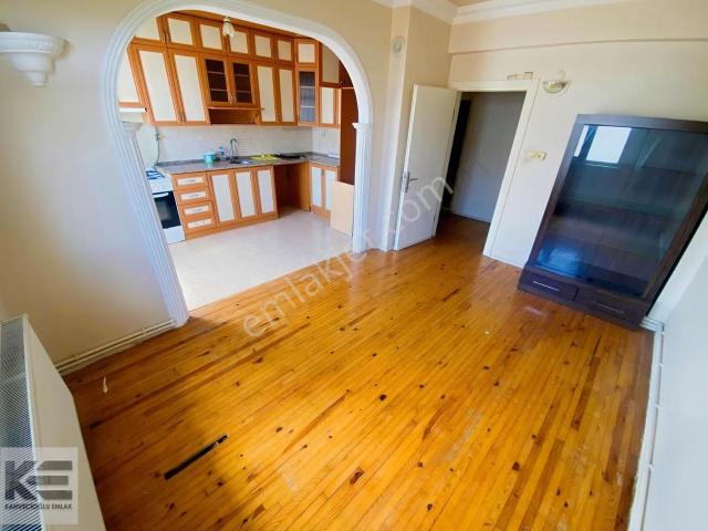 Kahvecioğlu Emlak'tan İsmetpaşa Mah.kiralık 3+1 Daire