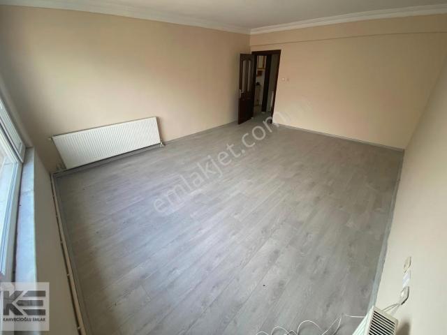 Kahvecioğlu Emlak'tan Çilhane Mah.asansörlü 3+1 Kiralık Daire