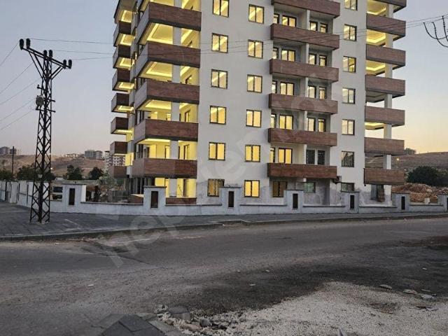 KAHVELİPINARYENİ YAŞAM ALANINDA SATILIK 3+1 SIFIR DAİRE 180 m2