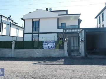 KAHRAMANKAZAN DA SATILIK 390 M2 PRESTİJLİ VİLLA