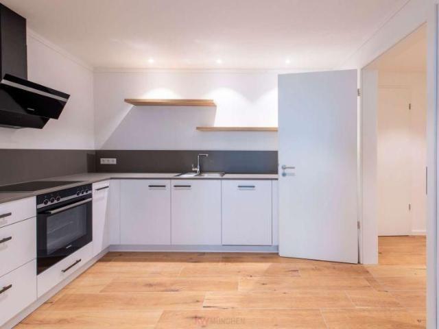 KAISERZWEI Traumwohnung im Altbau Innenhof & Stadtmitte