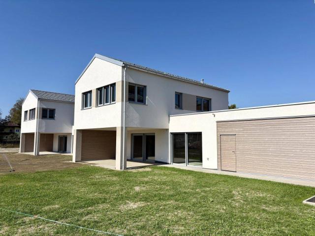 Kaiserallee Grafenstein Einfamilienhaus belagsfertig inkl. Carport RH1/1 Willkommen zu Hause im Grünen
