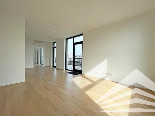 KAISERHOF 2 I Premium Penthouse mit großer Terrasse und Küche in bester Citylage