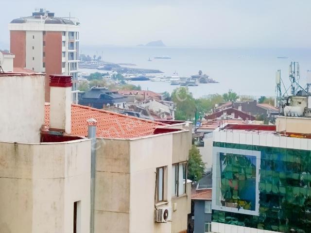 Kalamışa Yakın Konumda,kısmi Kalamış Marina Manzaralı,geniş 1+1