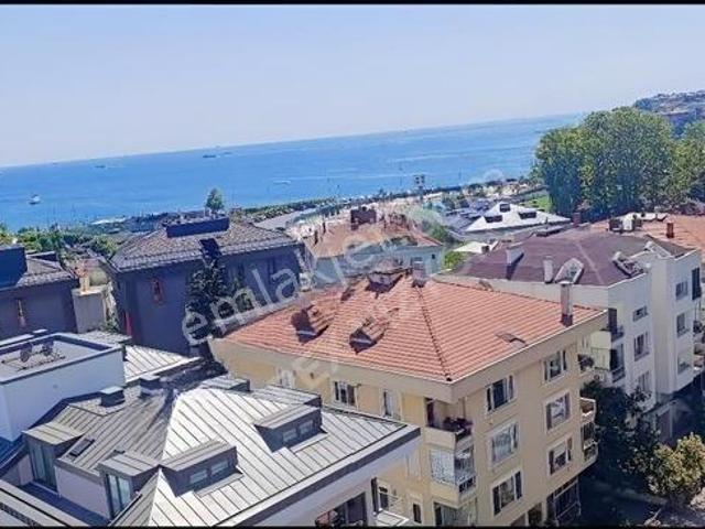 Kalamış Marina Manzaralı Prestijli Konumda Huzurlu Yaşam