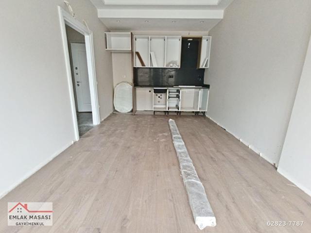 Kalamış Sahile Yakın Güvenlikli Sitede 2+1 Sıfır Daire EMLAK MASASI