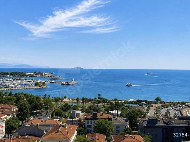 KALAMIŞ'TA LEBİDERYA KAPANMAZ DENİZ MANZARALI LÜKS DAİRE