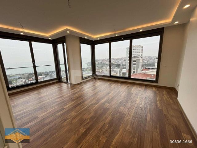 KALAMIŞTA SALON VE TÜM ODALARDAN KAPANMAZ DENİZ MANZARALI