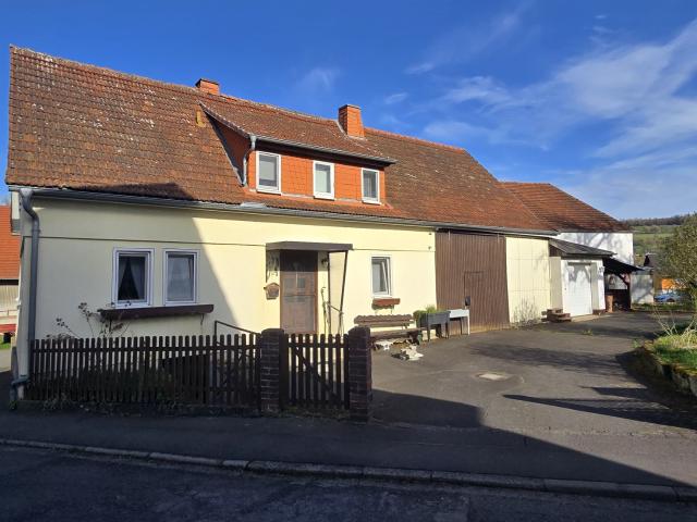 Kalbach OT, EFH + Scheune