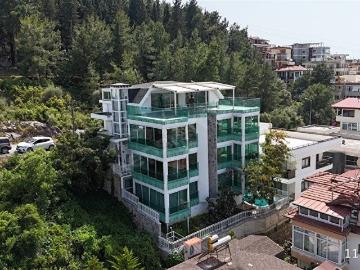 KALE BÖLGESİNDE ÖZEL TASARIMLI 3+1 PANORAMİK MANZARA