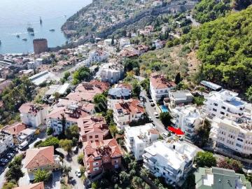 Kale De Satılık Ayrı Mutfak 1+1 Eşyalı Daire
