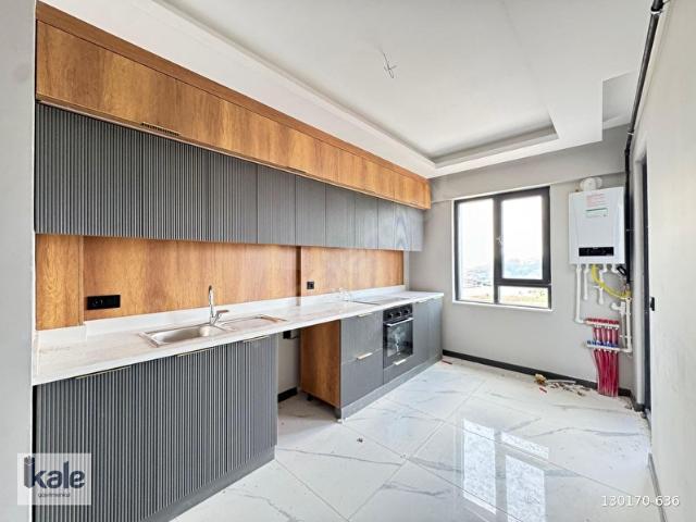 KALEŞEHRİN YENİ YILDIZI CADDE LOFT'DA ULTRA LÜKS 14.KAT 2+1