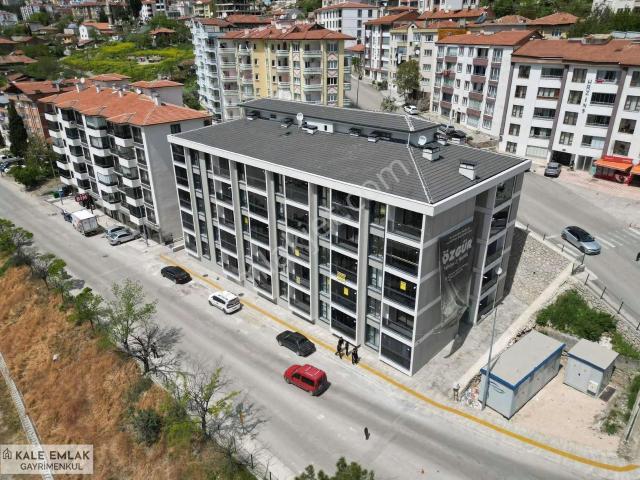 Kale Emlak'tan Kiralık Sıfır 1+1 Daire