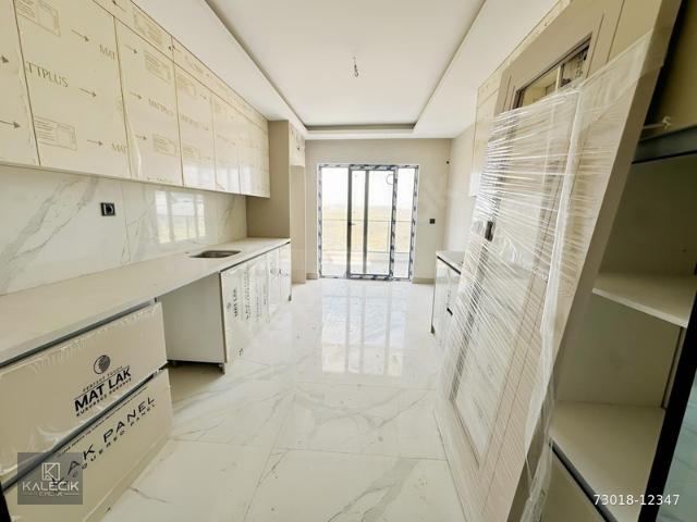KALECİK EMLAK'TAN HASTANE YAKINI Y.ISITMA K.OTOPARK 4+1 12.KAT