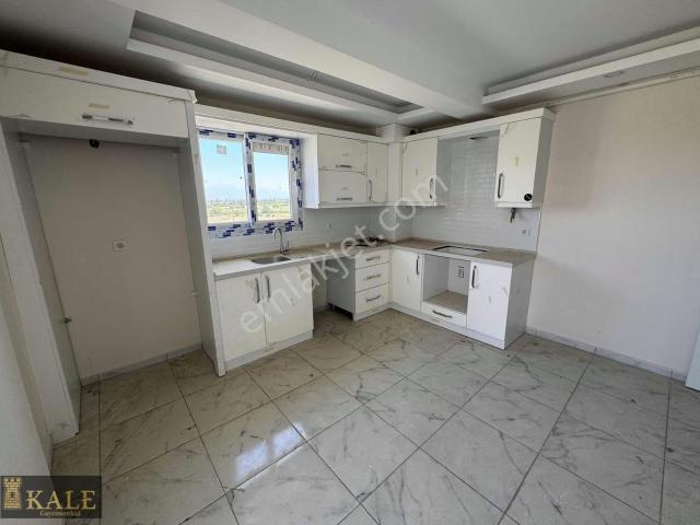 Kale'den Kiralık Sıfır 3+1 Daire