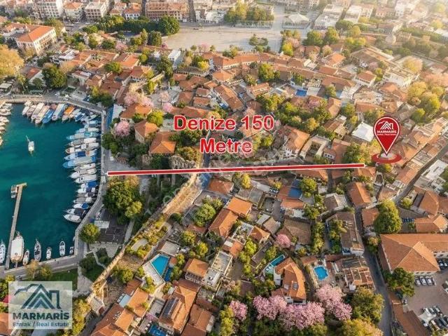 Kaleiçi'nde 391m2 Arsa İçinde Satılık Havuzlu Ticari+konut Bina