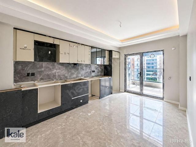 KALEVADİ MANZARADA MÜTHİŞ 4+1 FIRSATI.! 10.KAT 160M NET DAİRE