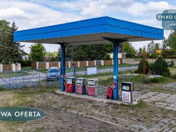 Inwestycyjny lokal z koncesją i magazynem, 6500 m²