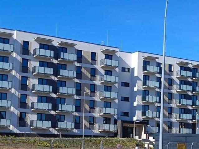 Sprzedam nowoczesne 2 pokojowe mieszkanie z garażem i balkonem