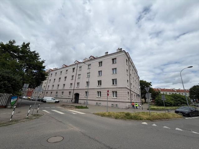 Przestronne 1 pokojowe mieszkanie w centrum Kalisza