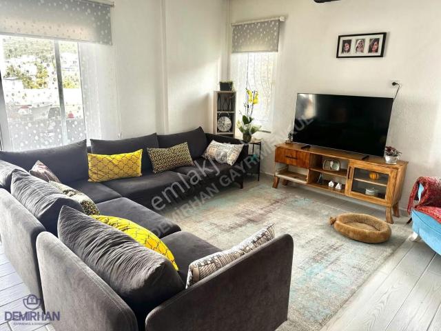Kalkan Kalamarda Ortak Havuzlu 2 Yatak Odalı Daire