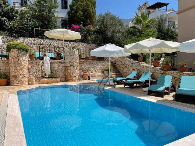 Kalkan Ortaalanda Full Eşyalı, Yenilenmiş 1+1 Havuzlu Daire